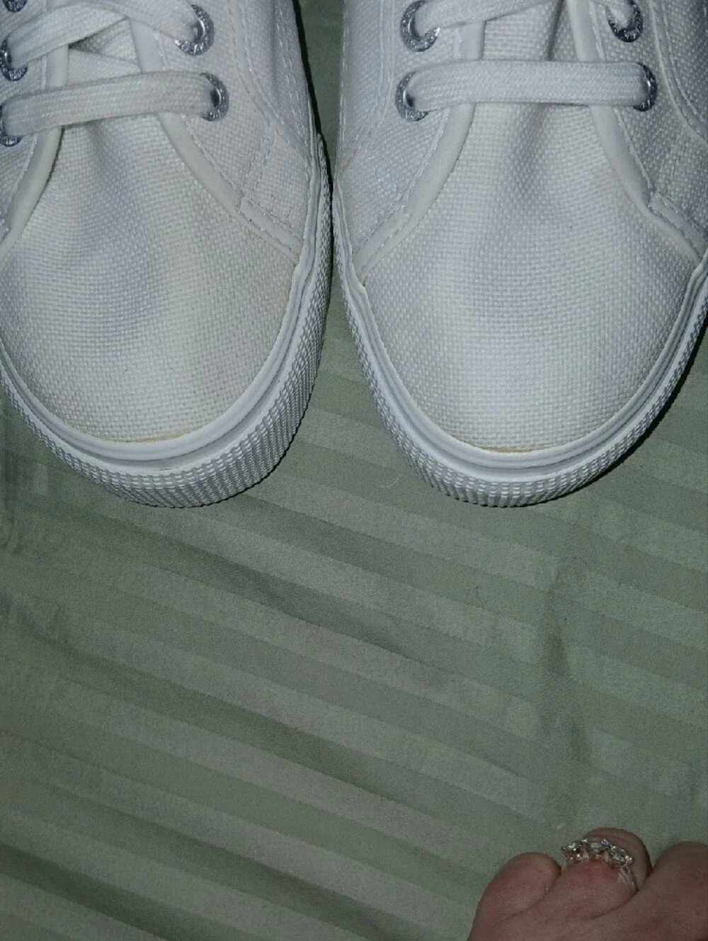 Superga Womens White Canvas Low-Top Platform Sneakers Sz: 8.5